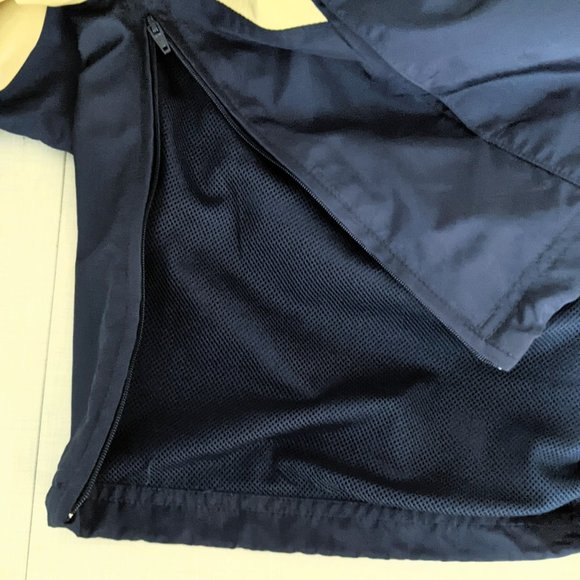 Notre-Dame Fighting Irish Football Pull-Over - Picture 5 of 13